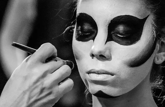 body-painting-hand-painting