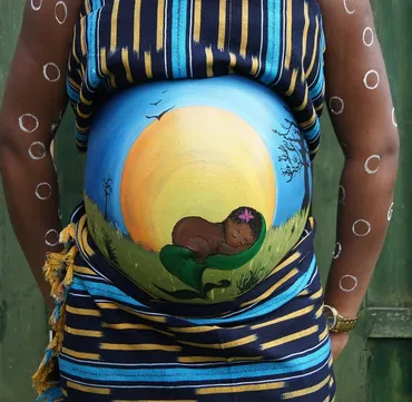 corinne-ferre-bellypainting