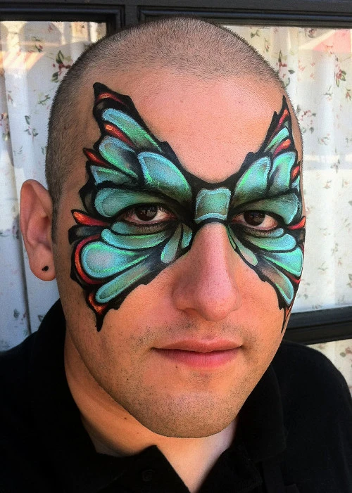 Artiste : Ronnie Mena