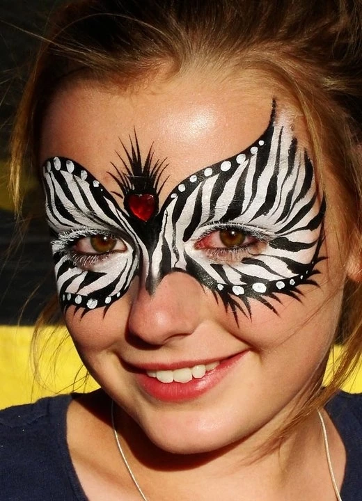 maquillage-papillon-zebre